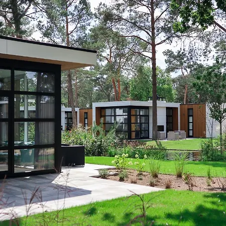 Nice Tiny House With A Pellet Stove