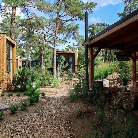 Nice Tiny House With A Pellet Stove * אוטרלו